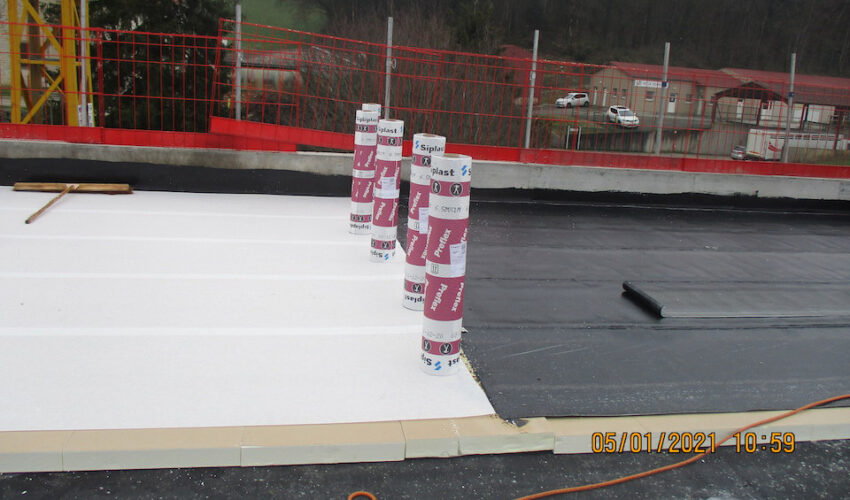 chantier-OKTEO-Ceyzeriat-etancheite-toiture-terrasse-2