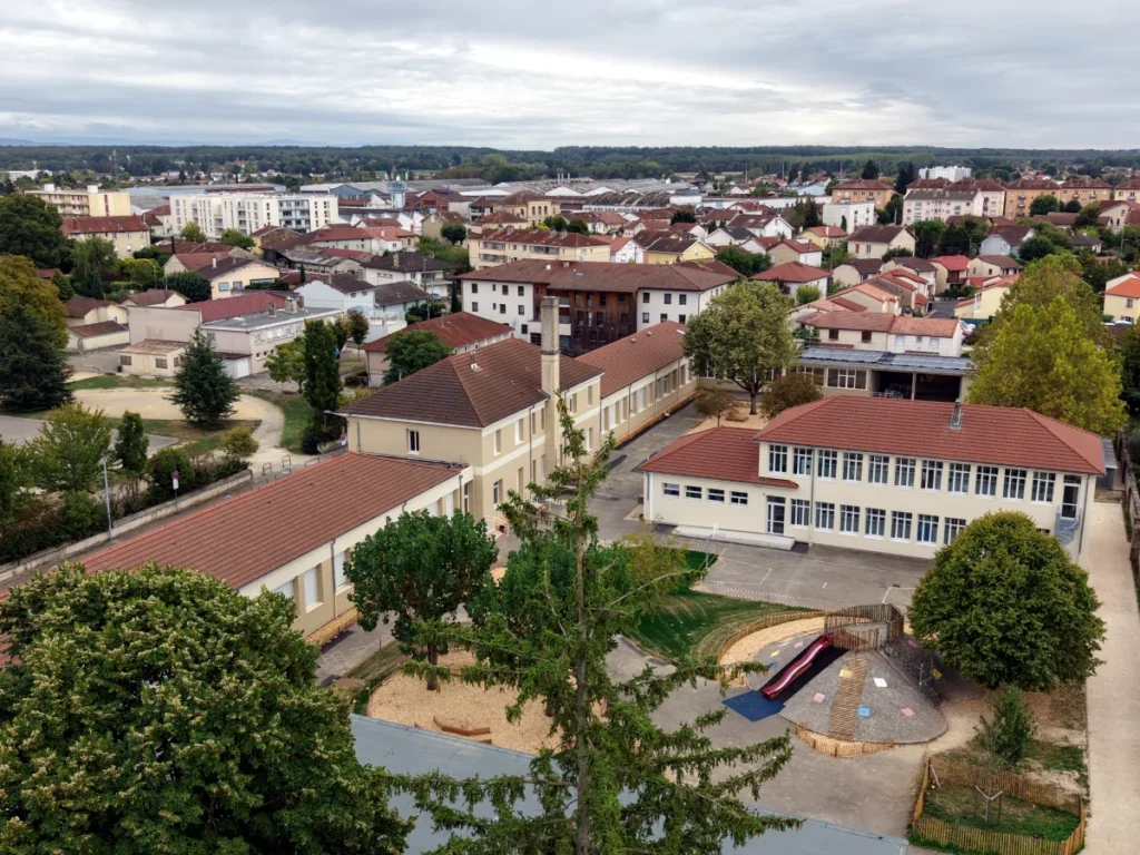 Rénovation groupe scolaire Peloux à Bourg-en-Bresse 2